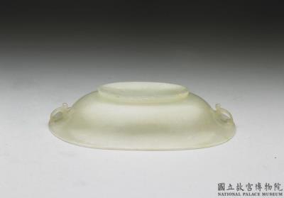 图片[2]-Jade plate with two handles and rim. India-China Archive